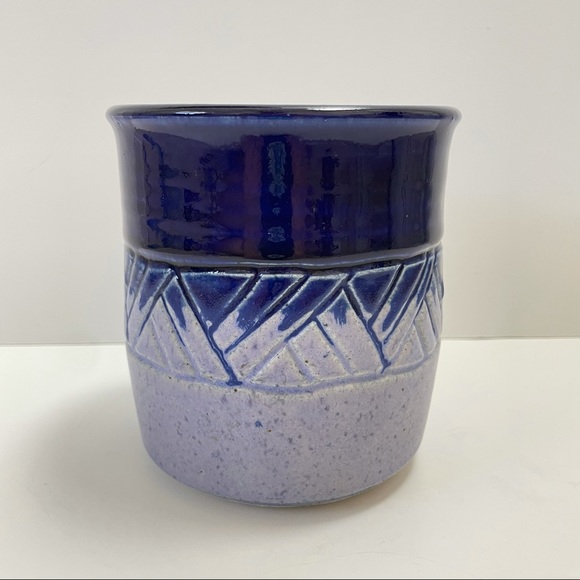 Studio Pottery Planter Signed 5”x5.25” Blue Purple - Picture 3 of 9